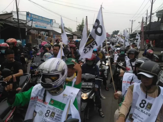 Kampanye Terbuka PKS di Tangerang Pecah! Jalan Raya Cadas - Mauk Memutih