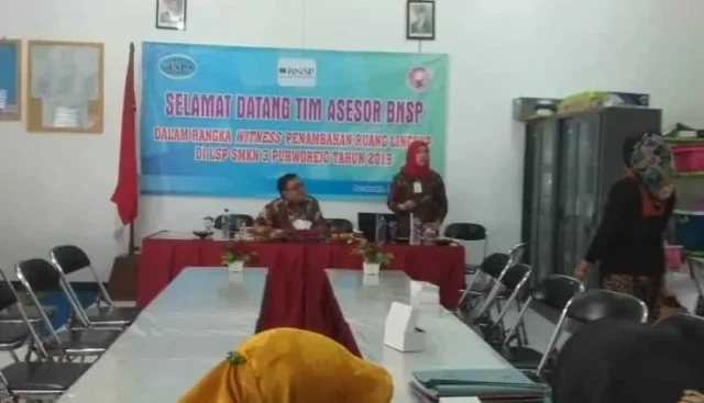 Tim Assesor BNSP Kunjungi SMK N 3 Purworejo Lakukan Witness Penambahan Ruang Lingkup