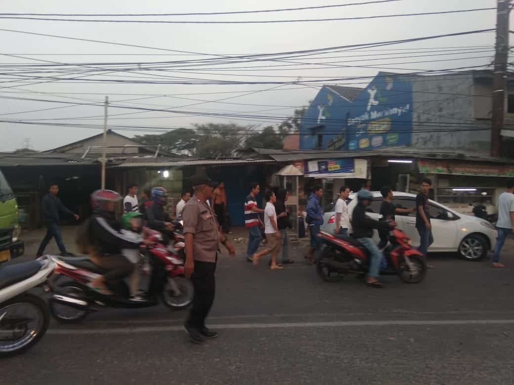 Ramadhan,Kapolsubsektor Palem Semi Berikan Pelayanan Masyarakat