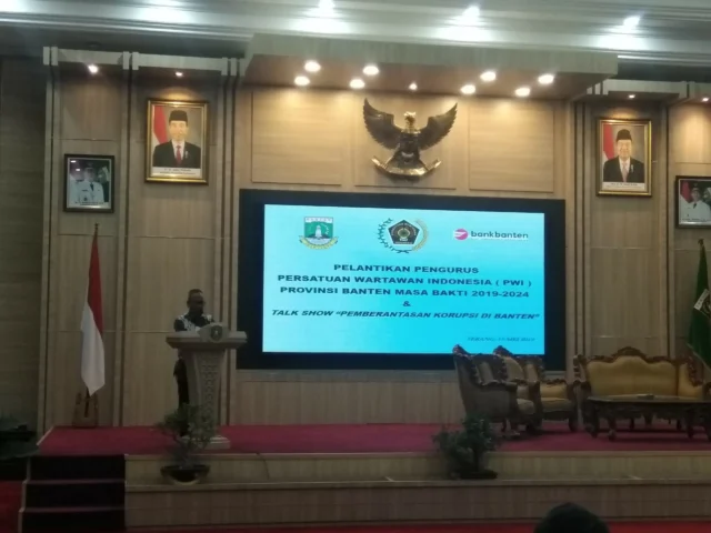 Ketua Umum PWI Pusat Resmi Lantik Pengurus PWI Banten Periode 2019-2024