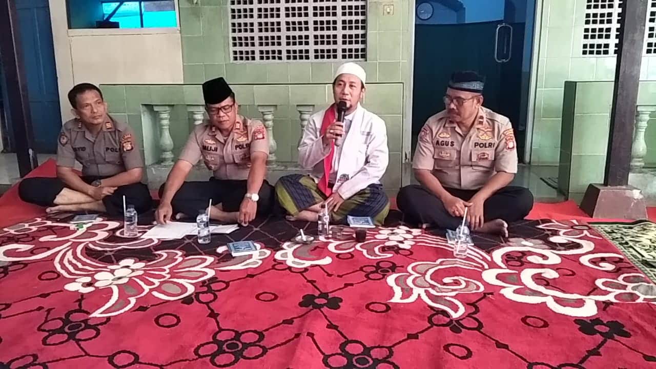 Tingkatkan Iman dan Taqwa, Polsek Jatiuwung Gelar Pengajian dan Zikir Bersama