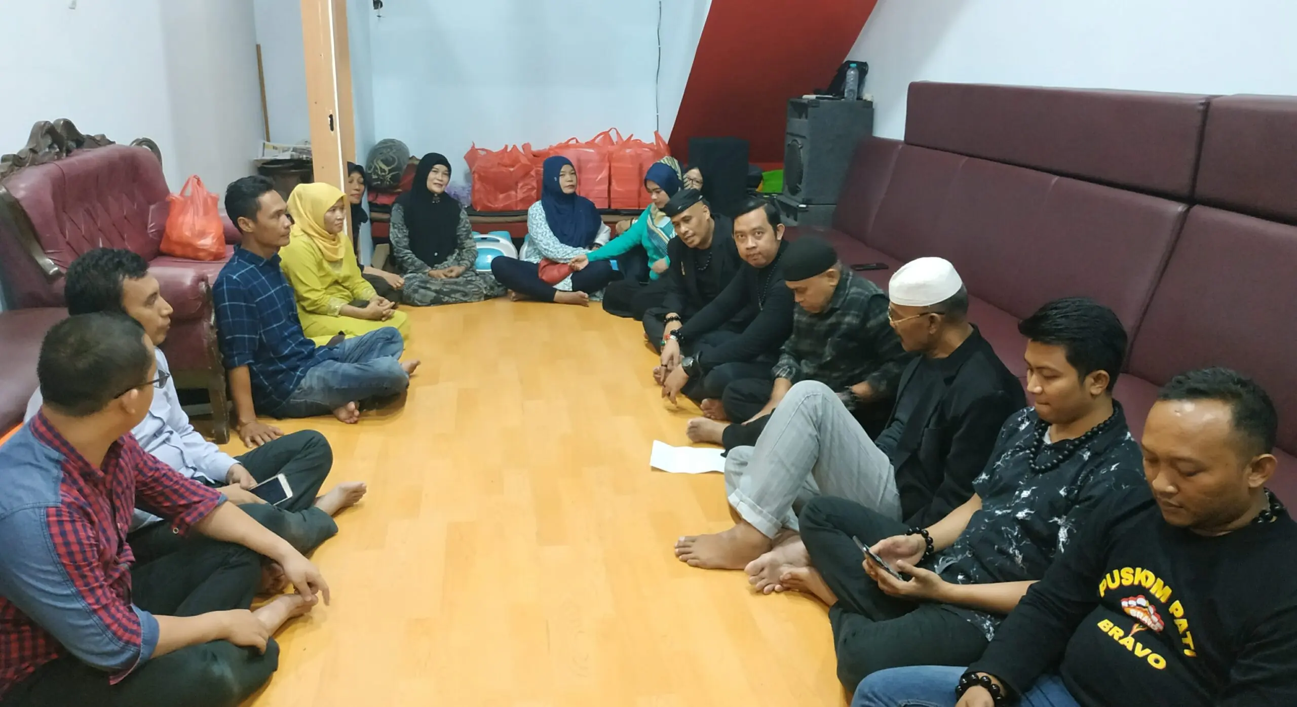 Keluarga Besar Yayasan Fatah Yasin Al-Fasdhu Gelar Tasyakuran