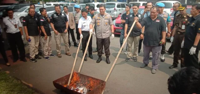 Kapolrestro Tangerang Kota Pimpin Langsung Pemusnahan Barang Bukti Narkotika