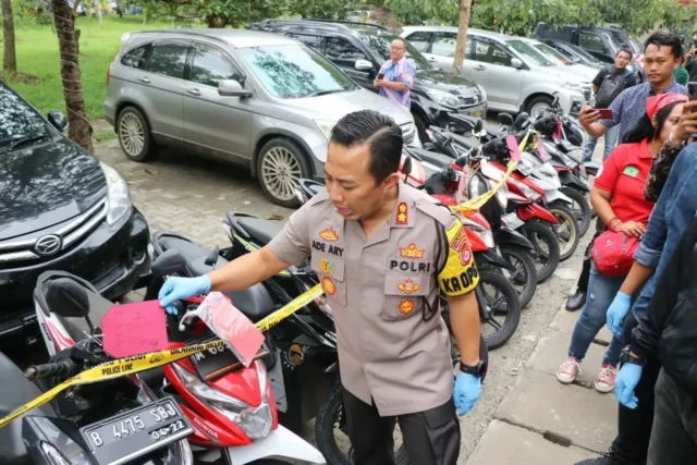 Cuma Butuh Waktu 3 Detik untuk Curi Motor, 13 Orang Dibekuk Polresta Tangerang