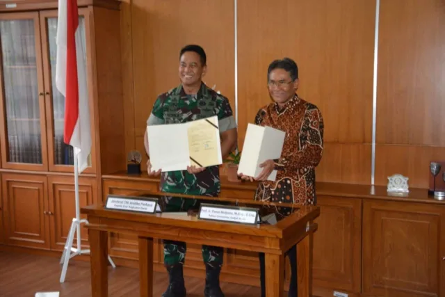 Tingkatkan SDM Prajurit, Kasad Tandatangani Kerjasama Dengan UGM