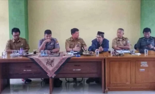 Para Camat Himbau Lurah dan Kades Tanggap Bencana Alam