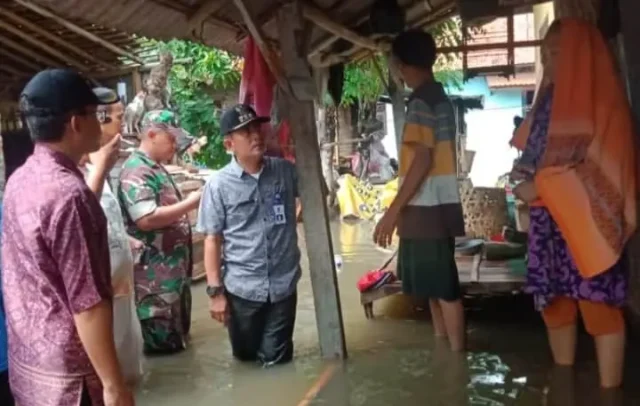 Banjir Setinggi 50 cm Rendam Ratusan Rumah