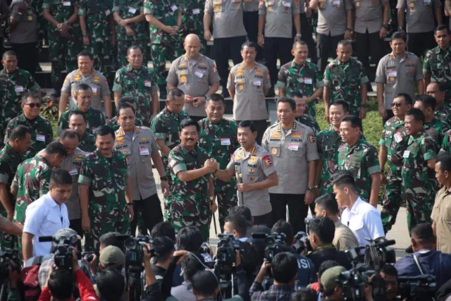 Panglima TNI dan Kapolri Tegaskan Soliditas dan Sinergitas TNI-Polri Harga Mati