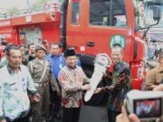 Mendagri Kunjungi Mall Pelayanan Publik Kabupaten Magetan dan Menyerahkan Mobil Damkar