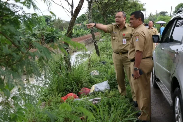 Intensitas Hujan Tinggi, Bupati Tangerang Tinjau Longsor di Sindang Jaya