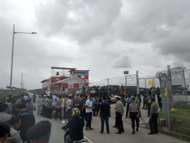 Warga Rawa Burung Kembali Demo