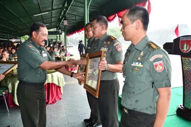 Danrem 071/Wijayakusuma Terima Penghargaan Satker Tingkat Kodam IV/Diponegoro