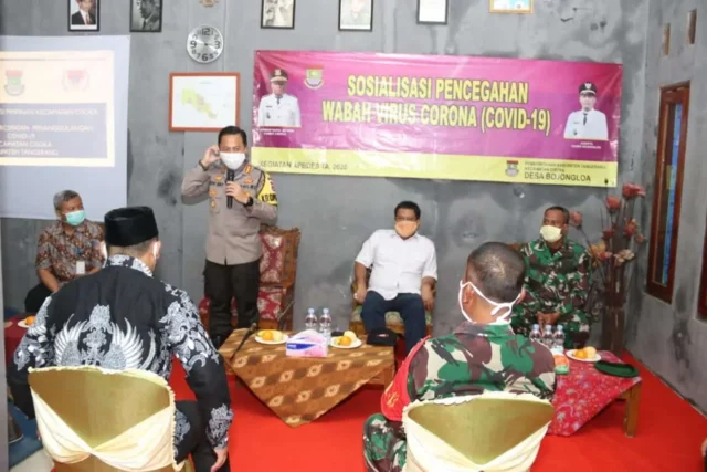 Percepatan Penanganan Covid-19, Kapolresta Tangerang Kunjungi Gugus Tugas dan Relawan di Cisoka