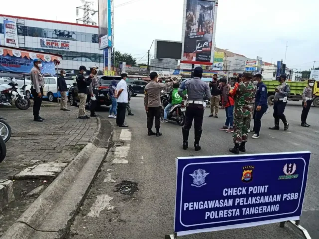 Kadishub Kabupaten Tangerang : Petugas Gabungan Disiagakan Di 16 Titik Chek Point