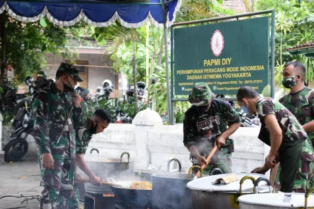 Peduli Anak Rantau, 1600 Paket Nasi Siap Dibagikan Untuk Buka Puasa