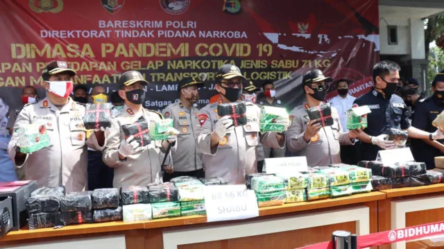 Di Tengah Pandemi Corona, Bareskrim Polri Ungkap Kasus Narkoba Modus Ekspedisi Sembako