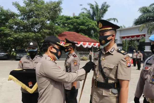 Kapolresta Tangerang Pimpin Sertijab Kepala Bagian Operasi