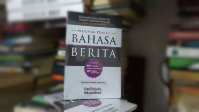 Wartawan Tangerang Luncurkan Buku "Pedoman Praktis Bahasa Berita"