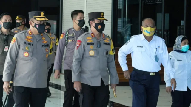 Larangan Mudik, Kapolda Banten Cek Pelabuhan Merak