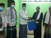 Ketua RW 06 Abdul Munir, Silaturahmi Bersama Warganya Lewat Trawih Keliling