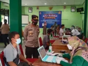 Warga Berikan Apresiasi Kegiatan Vaksinasi Yang Dilaksanakan Polsek Cisoka