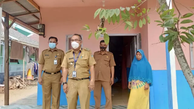 Camat Gunung Kaler, Renovasi 31 Rumah Layak Huni