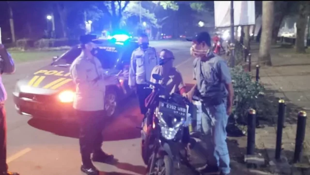 Rutin Operasi KRYD dan Prokes, Polsek Panongan Gelar Patroli Malam