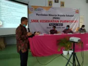 Dua Pengawas SMK Lakukan PPKS di SMK Kesehatan Purworejo