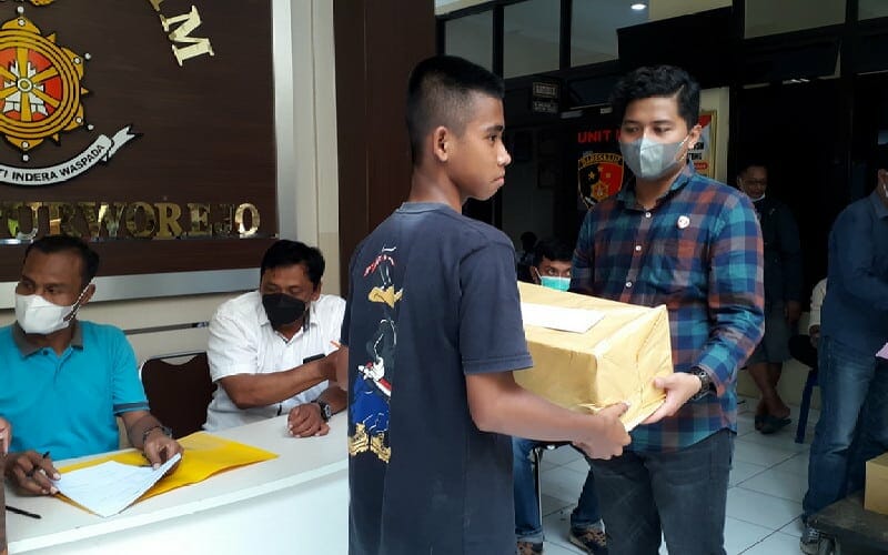 Pagi Kapolda Janji Pulangkan 64 Warga Wadas, Sore Warga Wadas Yang Diamankan Sudah kembali ke Rumah