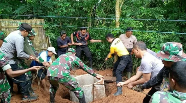 TNI-Polri Turun Tangan Jambanisasi di Desa Wadas