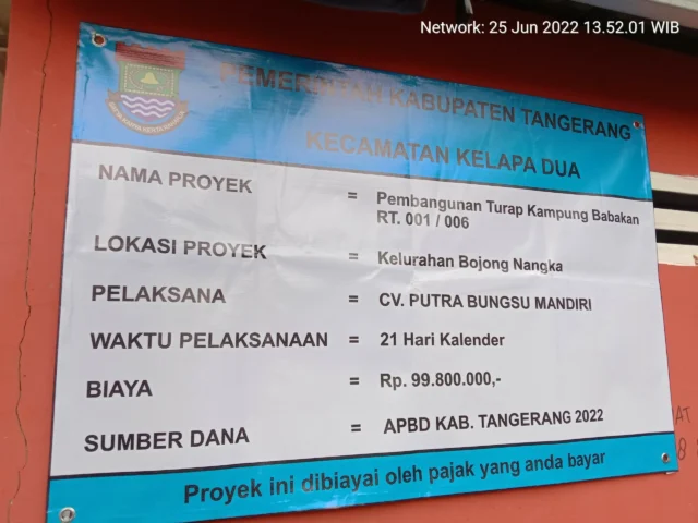 Diduga Kurangi Volume, Proyek Pembangunan Turap di Kampung Babakan RT 001/006 Tak Sesuai RAB