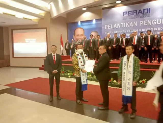 Resmi Dilantik, Hugo S Franata, S.H.,M.H Jabat Ketua DPC Peradi Tangerang Raya