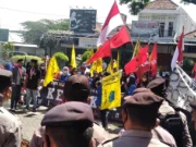 Aksi Unjuk Rasa Penolakan Kenaikan BBM di Jatim Berjalan Aman dan Kondusif