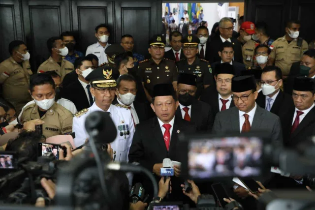 Mendagri Apresiasi Kinerja Anies Baswedan dan Riza Patria Selama Pimpin DKI Jakarta