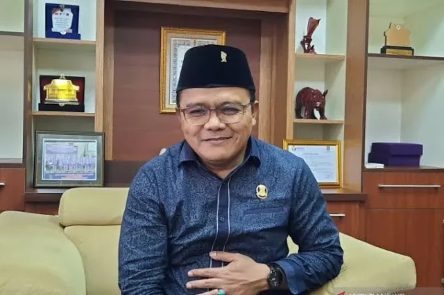 Ketua DPRD Kabupaten Tangerang Sabet Penghargaan Indonesia Award 2022 Peringkat Kesatu Legislator Terbaik