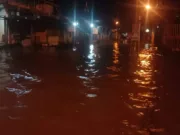 Banjir parah terjadi di Jalan Orang Kayo Hitam, Talang Banjar, Kecamatan Jambi Timur, Kota Jambi.