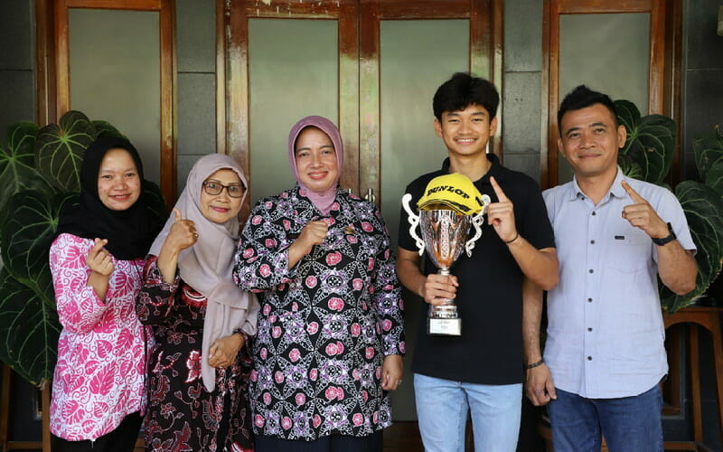 Kunjungi Juara Internasional Balap Motor, Wabup Apresiasi Pencapaiannya