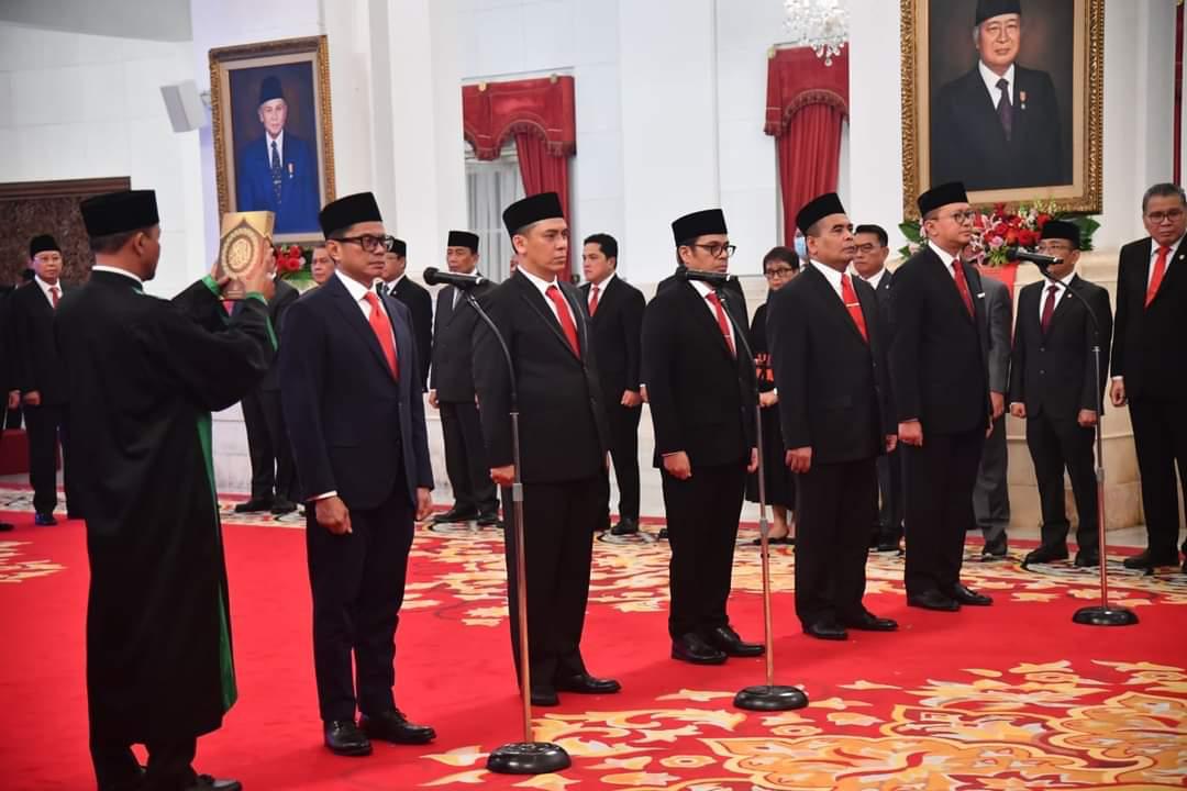 Presiden Jokowi Lantik Lima Wakil Menteri