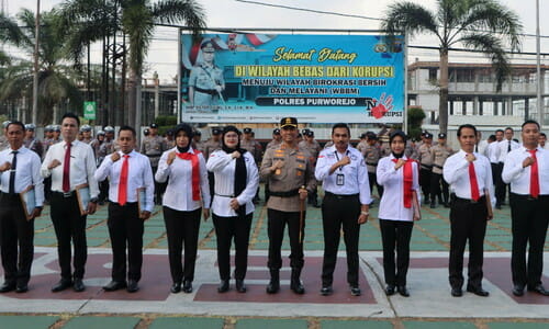 Unit PPA Polres Purworejo Terima Penghargaan Dari Komnas Perlindungan Anak