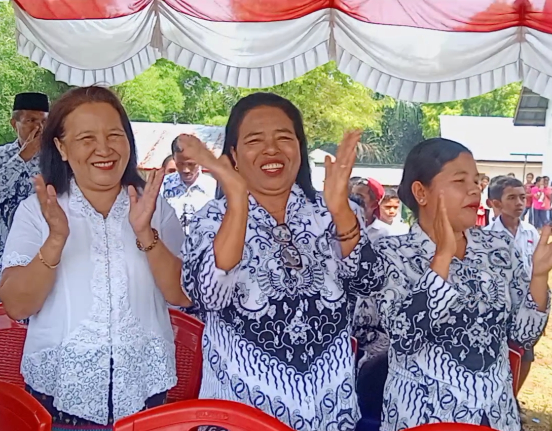 Rayakan HGN Dan HUT PGRI Ke 78, PGRI Kecamatan Pacar Manggarai Barat NTT Gelar Upacara Apel Bendera