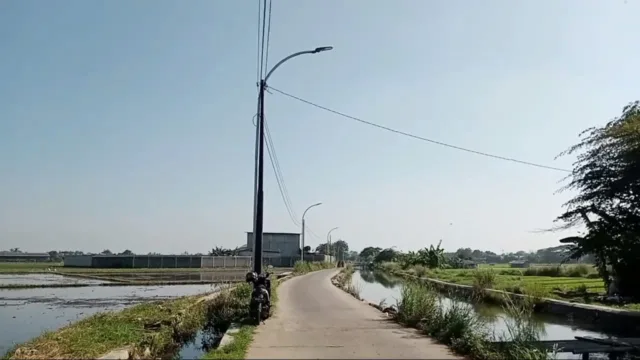 Sebentar Lagi PJU Penghubung Desa Lebak Wangi dan Kedaung Barat Siap Menyala