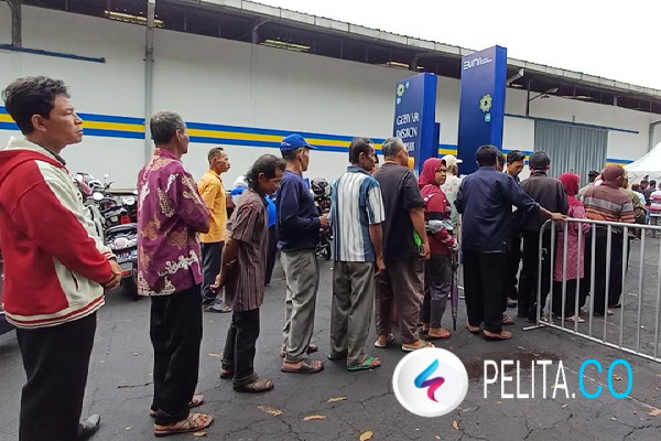 Sebanyak 5.000 kupon di Bagikan Ke Petani Purworejo Dalam Rangka Program Gebyar Diskon Pupuk