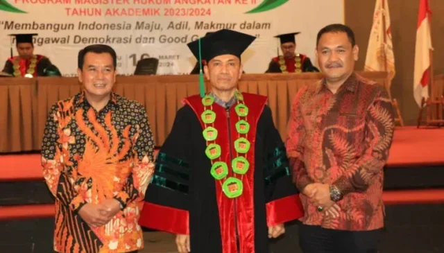 Mewakili Pj Bupati, Sekda Moch Maesyal Rasyid Hadiri Wisuda Prodi Ilmu Hukum dan Magister STIH PAINAN