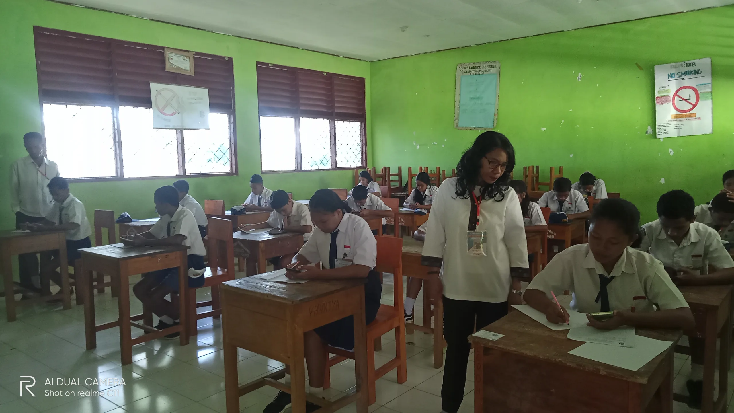 SMPN 3 Langke Rembong Manggarai NTT Laksanakan Ujian Sekolah Berbasis Online